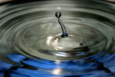 Nikon Tropfen 002.jpg