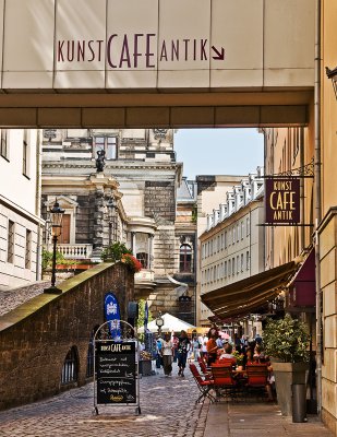 Dresden Altstadtgasse_2.jpg