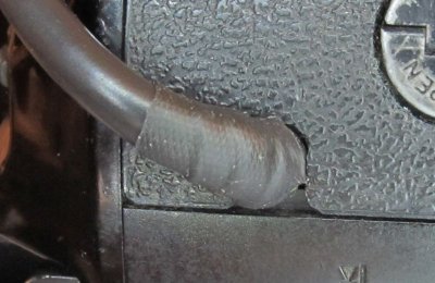 EOS5+BP5-Kabelaussparung+ Isolierbandabdichtungk.jpg