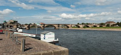 Blick Richtung Augustusbrücke.jpg