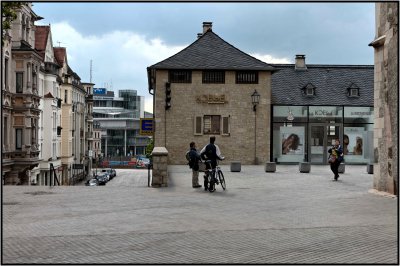 _small_074 Halle-Bei der Marktkirche unserer lieben Frauen.JPG _small_074 Halle-Bei der Marktkirche unserer lieben Frauen.JPG