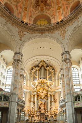 Frauenkirche Innen_1.jpg