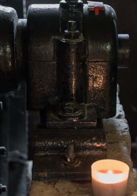 Alte Maschine.jpg Alte Maschine.jpg