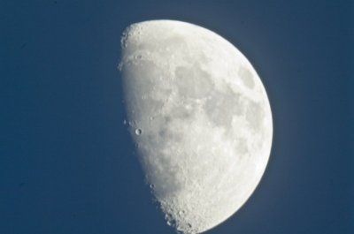 Mond 800mmx2klein.jpg