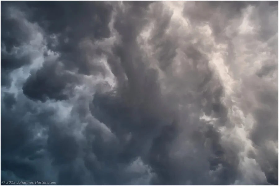 JH 2014-07-10 Gewitterwolke.webp