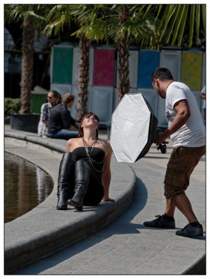 _small_143 Wien-Shooting vor der Karlskirche.JPG
