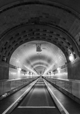 Alter Elbtunnel_SW_3.jpg