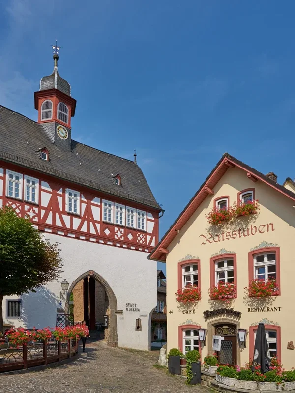E 25mm F2 • 5.6 • 1-1000s • A7R II • Stadtmuseum 1.webp