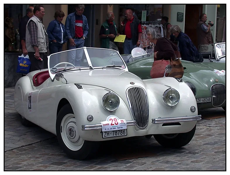 _small_01 Jaguar XK120.webp