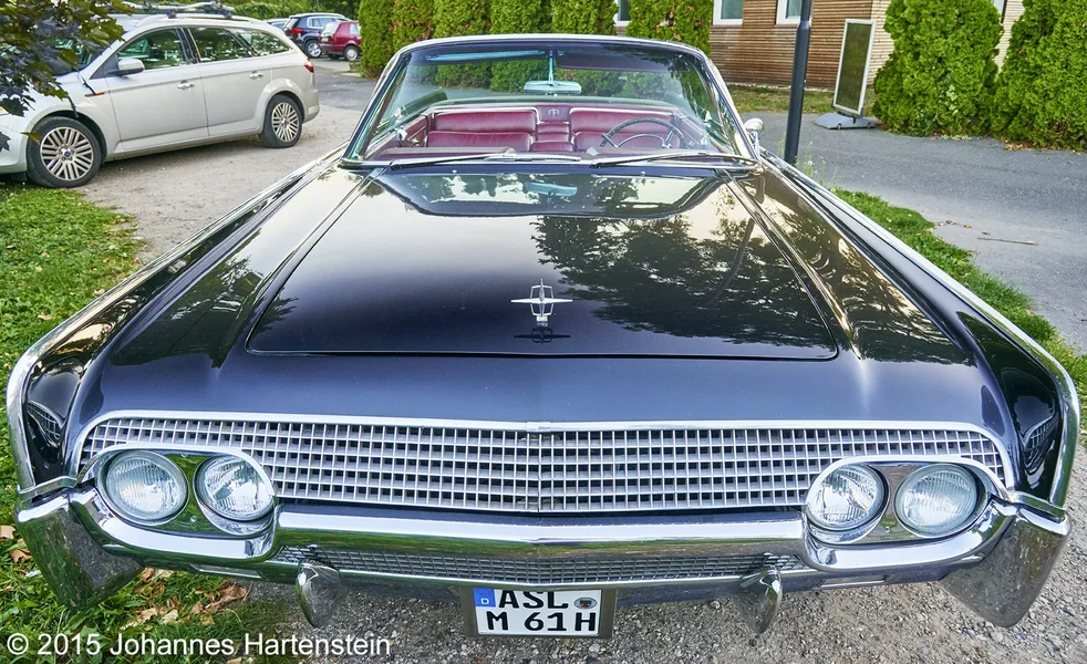 2015-08 Lincoln Continental #01.webp