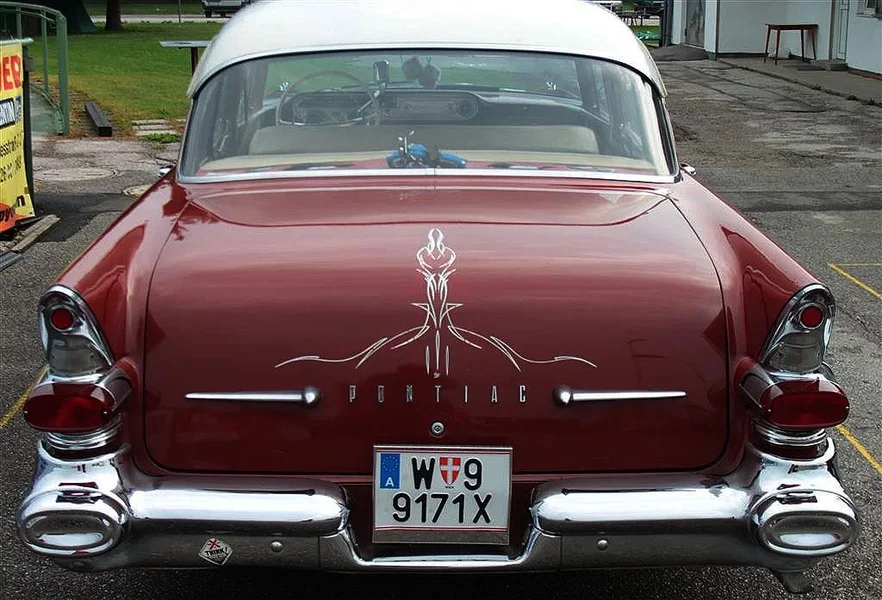 Pontiac 02.webp