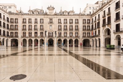 UML_9746.jpg UML_9746.jpg