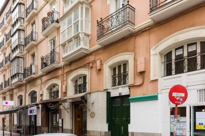 UML_9760_DxO.jpg UML_9760_DxO.jpg