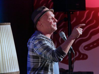 2016-05-19-21-01-21_0118.jpg