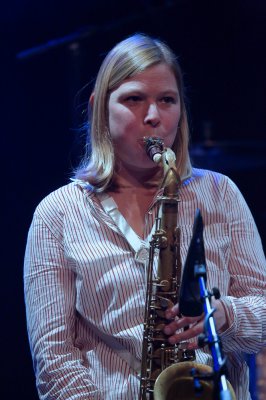 2016-10-08-23-52-55_1082.jpg