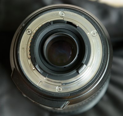 Zoom_4.jpg Zoom_4.jpg