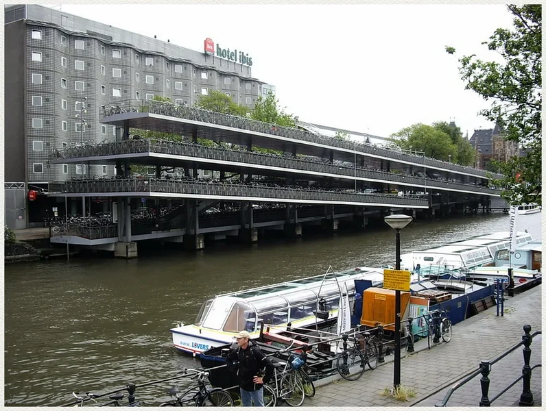 488 Amsterdam.webp
