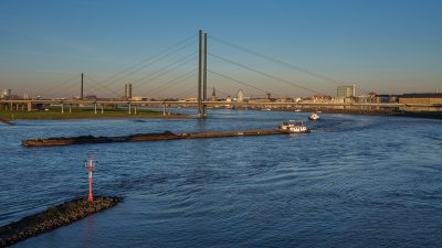 2017-11-22DUS_Medienhafen_GFX-1017.jpg