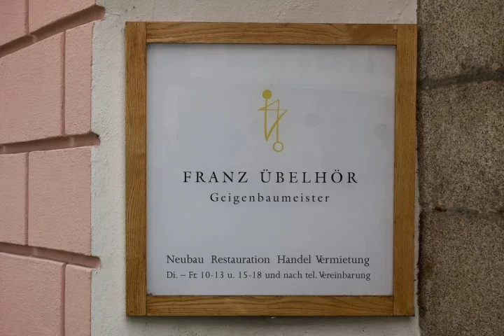 belhöhrGeigenbauCL1856FIN_720x480.webp