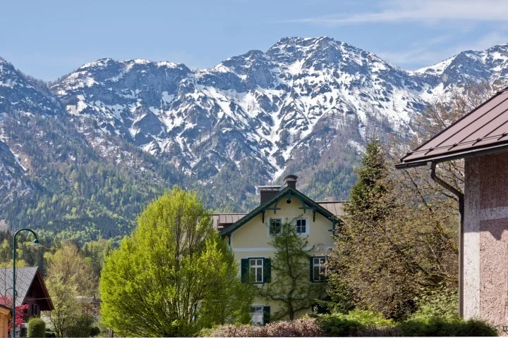GoisernHausvorAlpenCL185FINFINFINLIKOFINHELL_720x480.webp