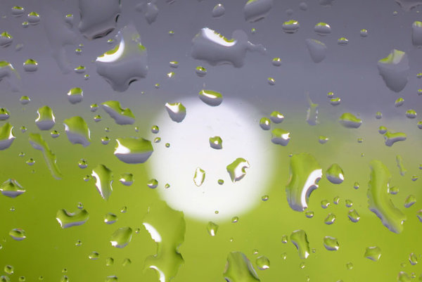 RaindripswindowSunafterrainCLLMac60FINFINFINOPTIMAL_719x480.jpg