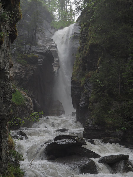 20190610_133727_010hh.jpg 20190610_133727_010hh.jpg