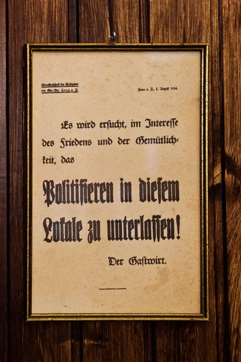 SchildpolitisierenSL2490FINFINFINKL.webp