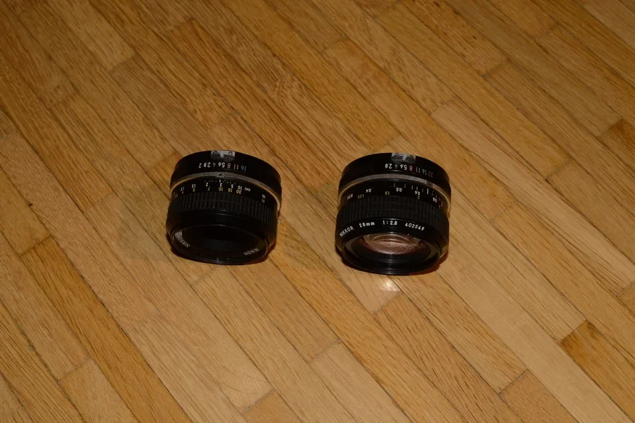 Nikon_Obj_top.webp