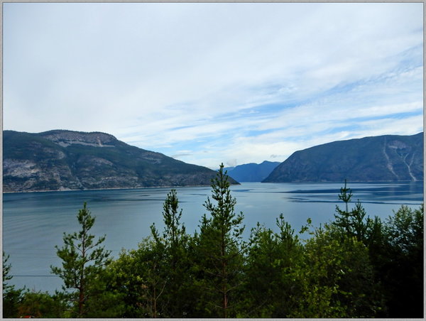 0475 Aurlandsfjord N.JPG