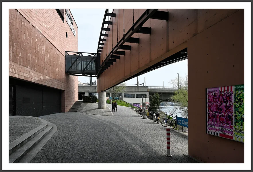 Tinguely-2.webp