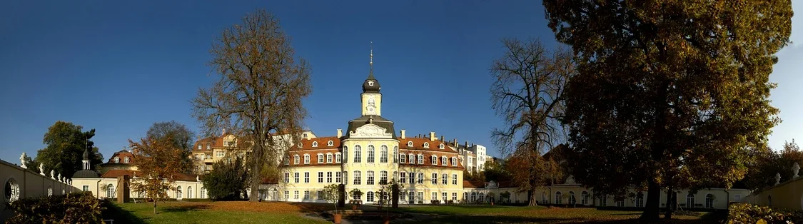 000258_HERBST 2011 IN LE.webp