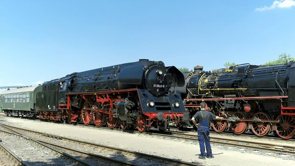 00186_STERNFAHRT 90 JAHRE 01er.jpg 00186_STERNFAHRT 90 JAHRE 01er.jpg