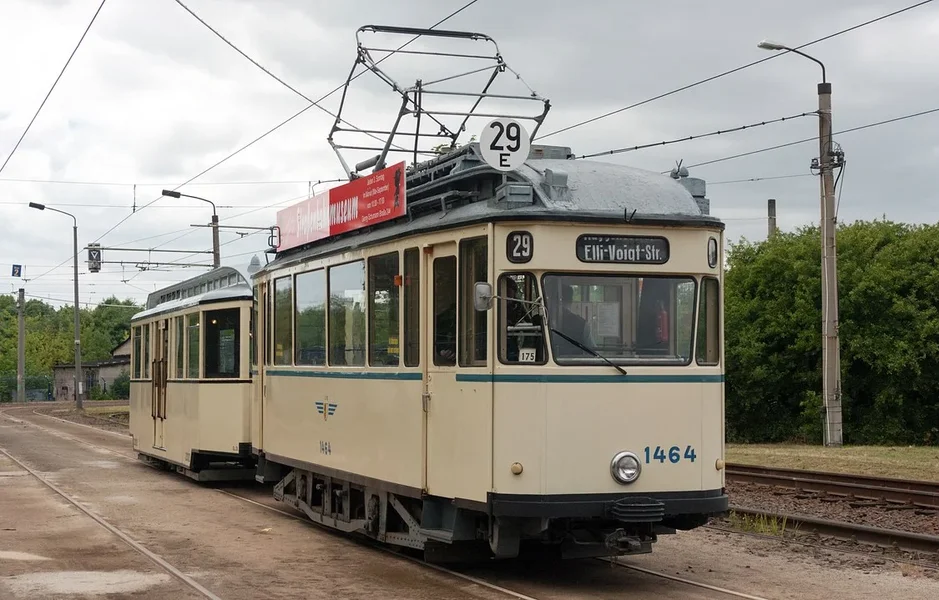 00000040-2015-06-25  LVB  1464 mit 2012.jpg