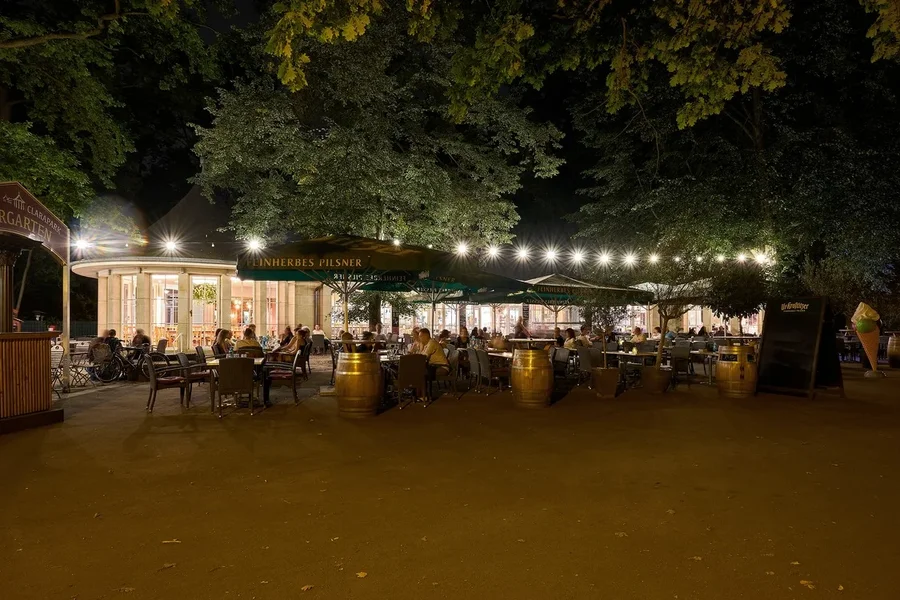 2020-08-21_LE_bei_NACHT_DSF7153.webp