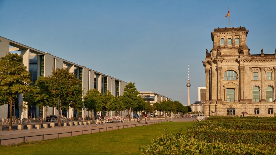 2020-09-15_C710683.jpg 2020-09-15_C710683.jpg