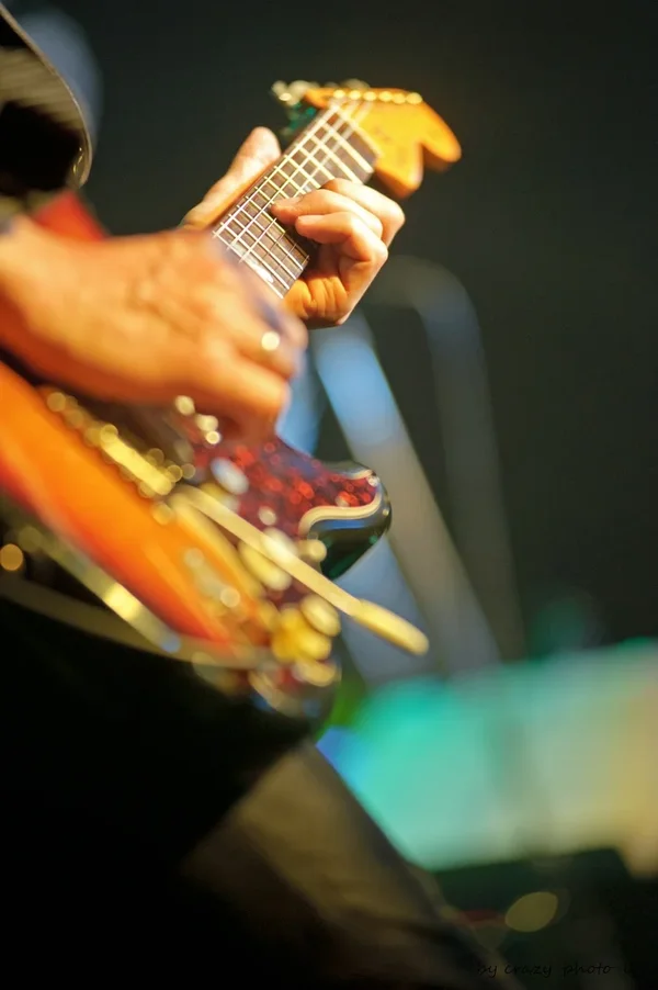 00077__D700285.webp