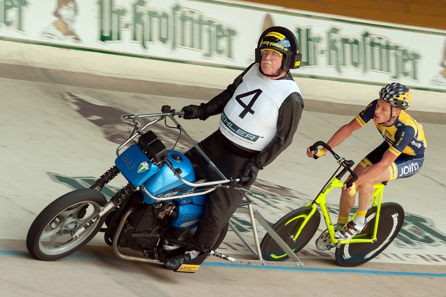 0002438_2015-06-20  STEHERRENNEN.jpg