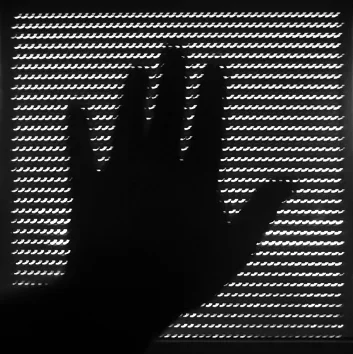 HandamFensterStayoutFINQUADRATSCHWEISSORFIFIN.jpg