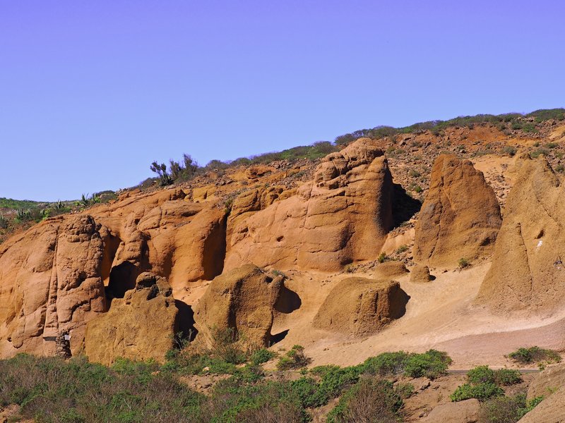 Mondfelsen - Kopie.jpg Mondfelsen - Kopie.jpg