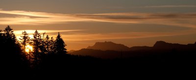 Vor Sonnenaufgang2 Panorama.jpg Vor Sonnenaufgang2 Panorama.jpg