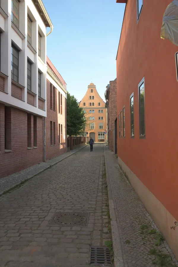 HZ9_3094.webp