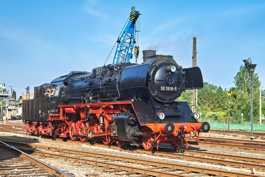 DSCF2119_Radiant.jpg DSCF2119_Radiant.jpg