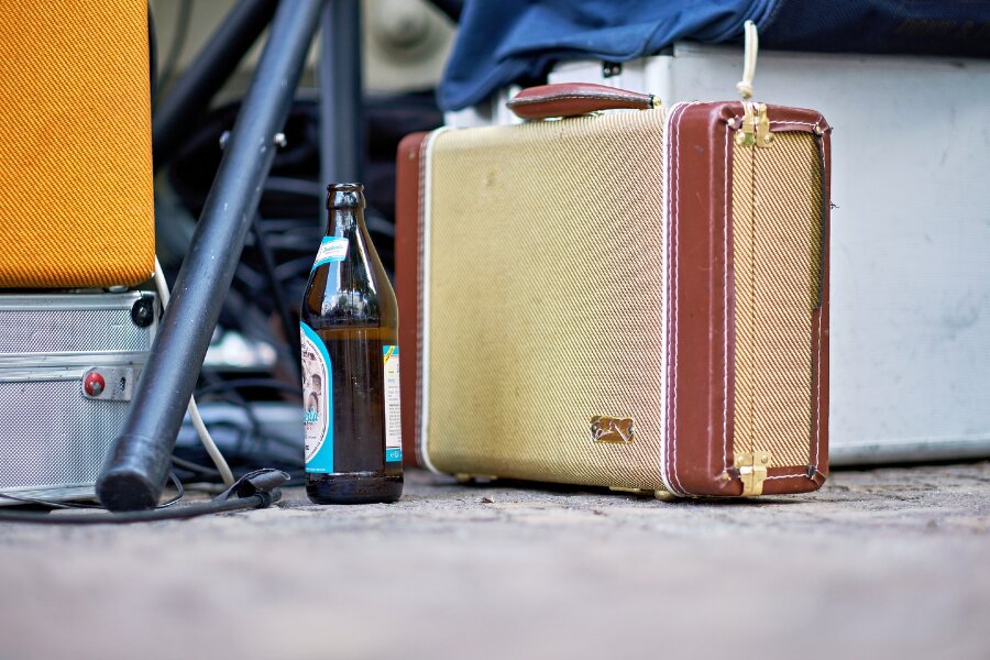 2023-06-17  ELSTERBLUESBAND  FUJI E-X3_DSF0226_Radiant.jpg