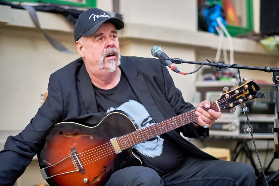 2023-06-17  ELSTERBLUESBAND  FUJI E-X3_DSF0359_Radiant.webp
