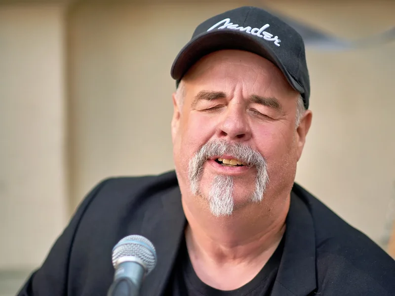 2023-06-17  ELSTERBLUESBAND  FUJI E-X3_DSF0504_Radiant.webp