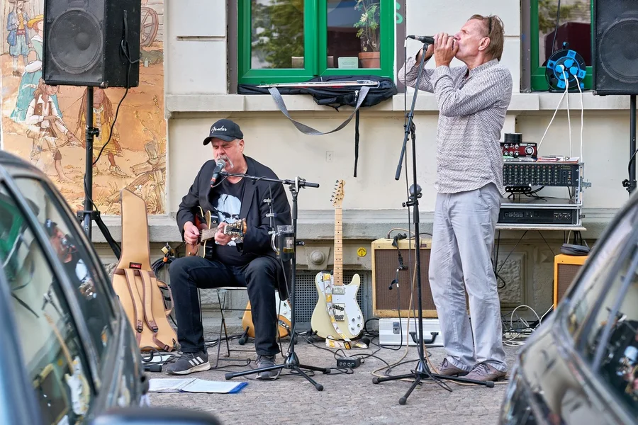 2023-06-17  ELSTERBLUESBAND  FUJI E-X3_DSF0570 1_Radiant.webp