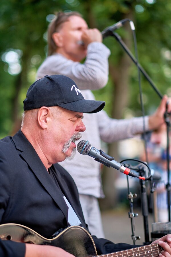 2023-06-17  ELSTERBLUESBAND  FUJI E-X3_DSF0619_Radiant.jpg