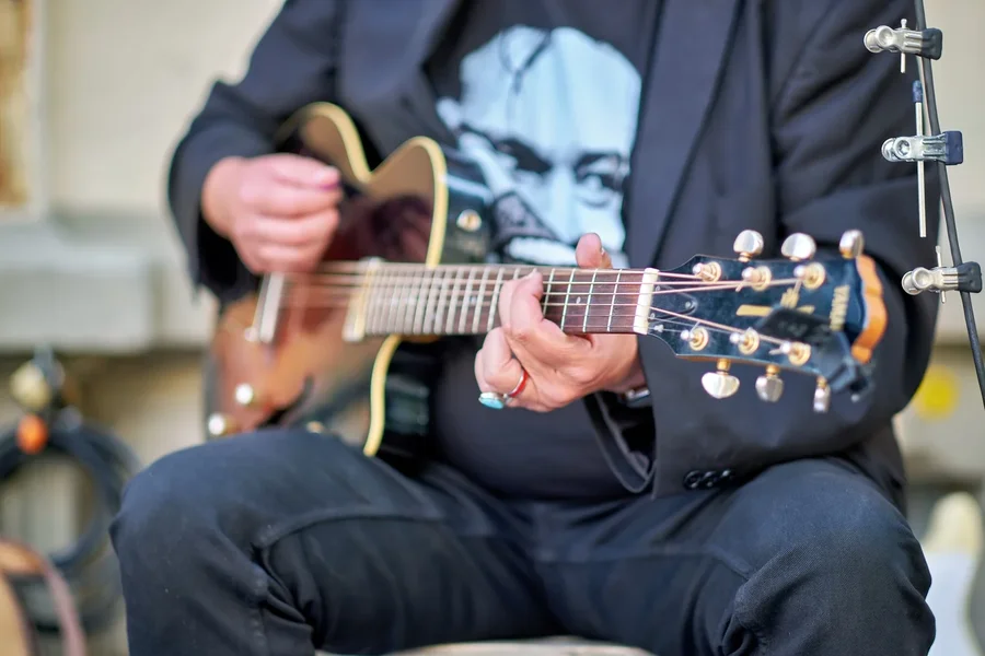 2023-06-17  ELSTERBLUESBAND  FUJI E-X3_DSF0710_Radiant.webp