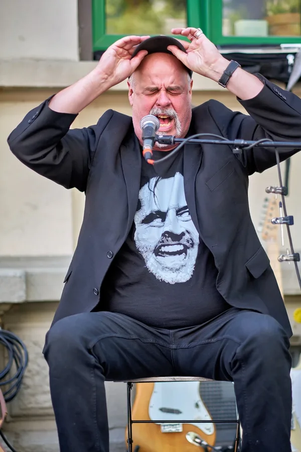 2023-06-17  ELSTERBLUESBAND  FUJI E-X3_DSF0834_Radiant.webp