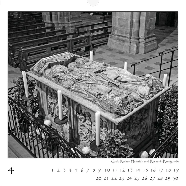 Kalender 2024 sw 30 x 30 04 April.jpg